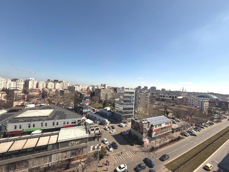 PROPRIETAR 124990 eur 2 cam Mall Vitan