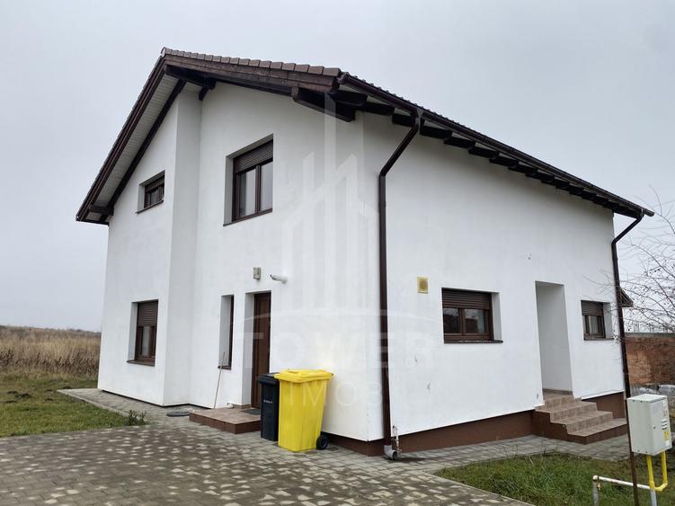 Casă individuală 5 camere cu 372 mp teren în Bavaria