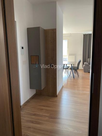 Proprietar vand apartament in Iris7