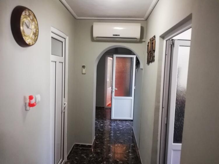 Vanzare 3 camere - Imobiliare MAXICONFORT