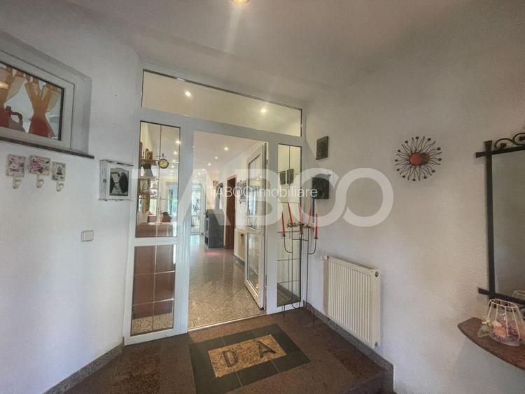Casa deosebita  de vanzare 453 mp utili si curte 528 mp in Avrig - 26