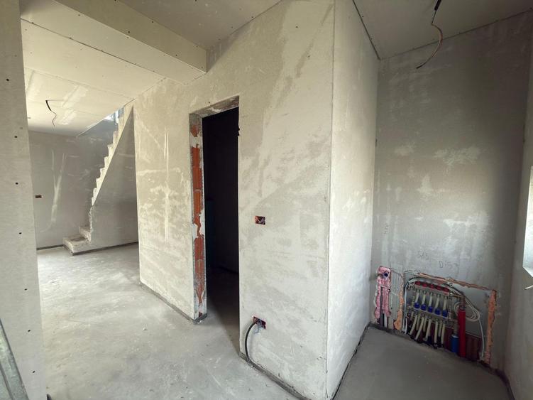 Duplex Modern cu Încălzire în Pardoseală – Chișoda | Comision Standard