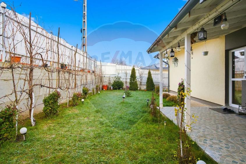 Casă - 5 CAMERE - Hlincea - FOTOVOLTAICE 4.5KW  - 0% COMISION 0% TVA - 20