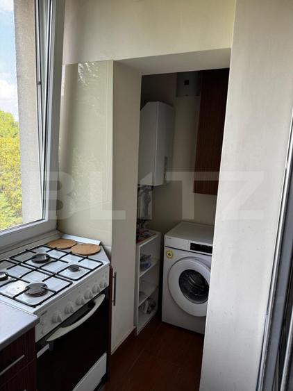 Apartament 3 camere, 75 mp, zona Plopilor