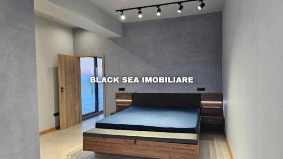 Penthouse 4 camere zona FALEZA NORD - TERMEN LUNG