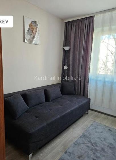 Vanzare garsoniera  mobilata etaj intermediar Tractorul - 2