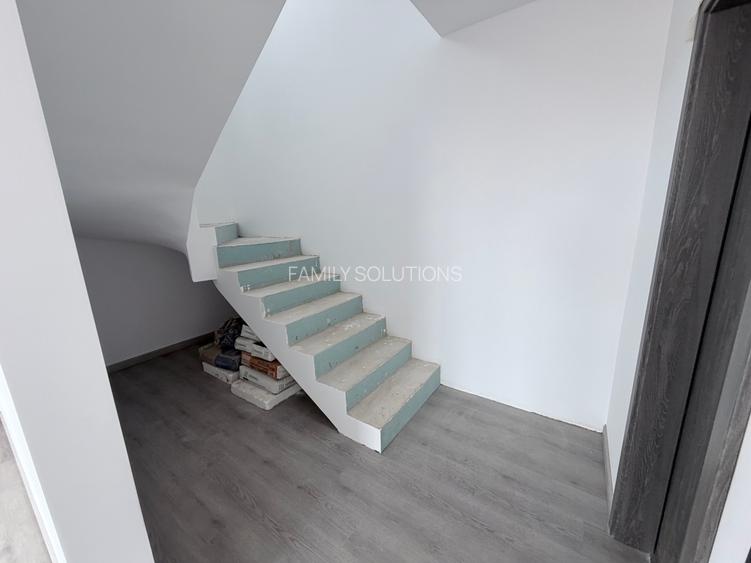 Casa P+1+Pod. 3 cam. Util 110mp. Teren 237mp - 11