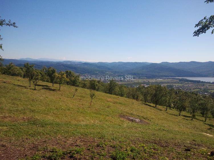 Teren livadă cu panoramă superbă Dealul Malului pentru casă sau cabană - 33