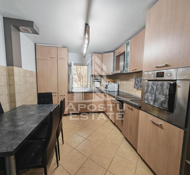 Apartament 4 camere, 2 bai, etajul 1, centrala proprie, zona Lipovei - 11