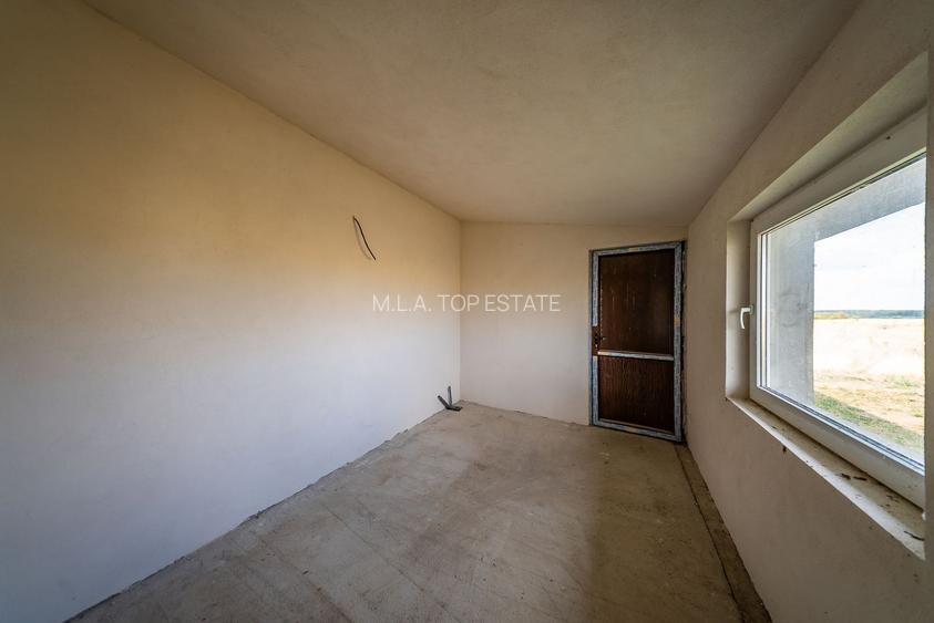 Casă de vânzare cu 3 camere in Alunis - 15