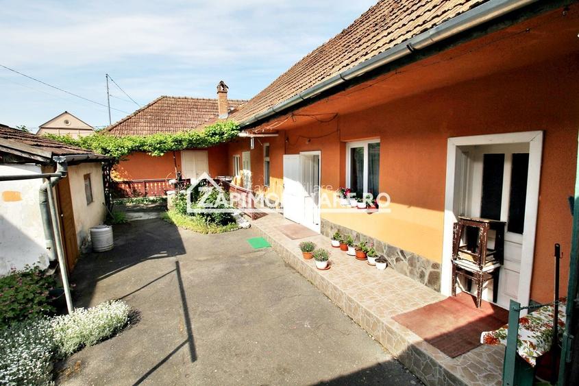 Casa 3 camere,102 mp, 1330 mp teren, 0% comision - 2