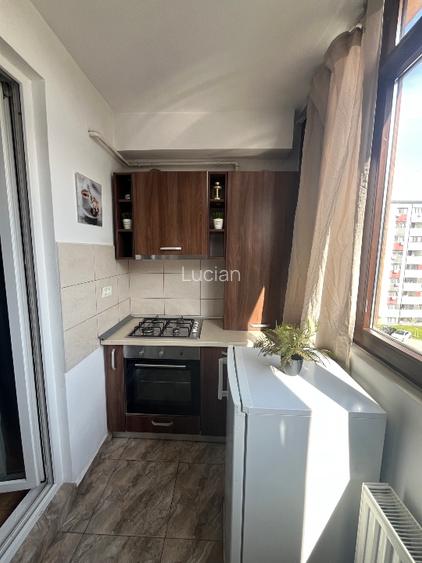 Propietar închiriez garsonieră dublă în Militari Residence  - 6