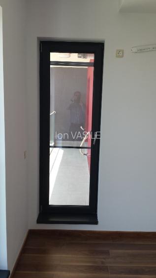 Splai-Lacul Morii-Crangasi, doua camere decomandate, nemobilat, loc parcare. - 14