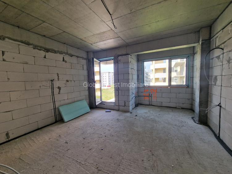 Mamaia Nord - Garsoniera 38mp la 100m de plaja, etaj 1 - 65000euro tva inclus - 5