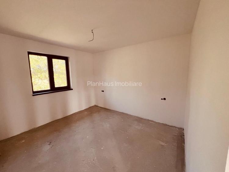 Casă in Mocira pe parter ,semifinisata ,493 mp teren  - 5