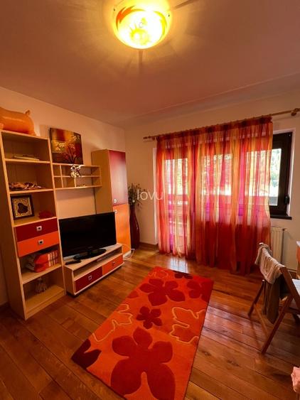 Vand vila eleganta, Busteni, vedere Cruce Caraiman, toate utilitatile - 3