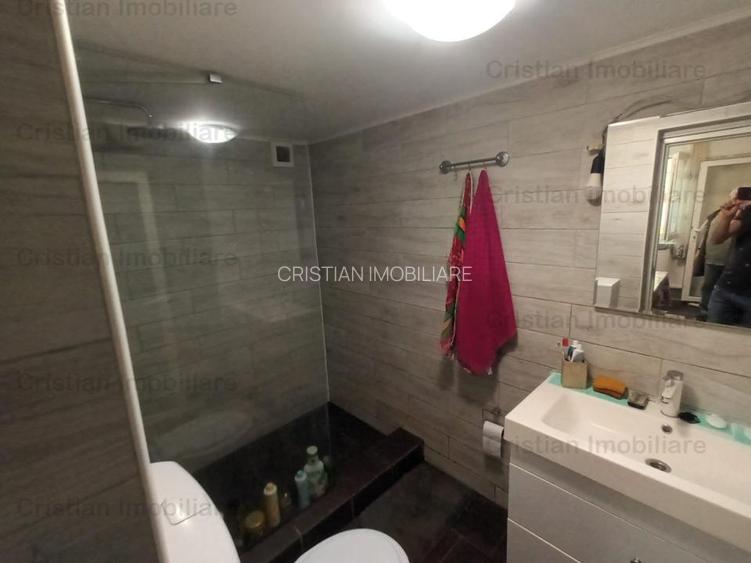 CASA 4 cam BUNA, teren 186 mp, deschidere 10 m Chercea, caramida - 5