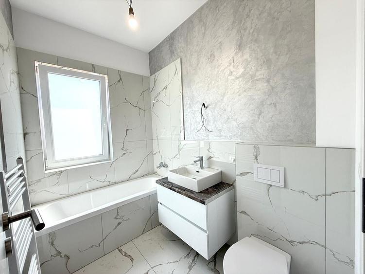 Bloc FINALIZAT la asfalt. Decomandat. - 6