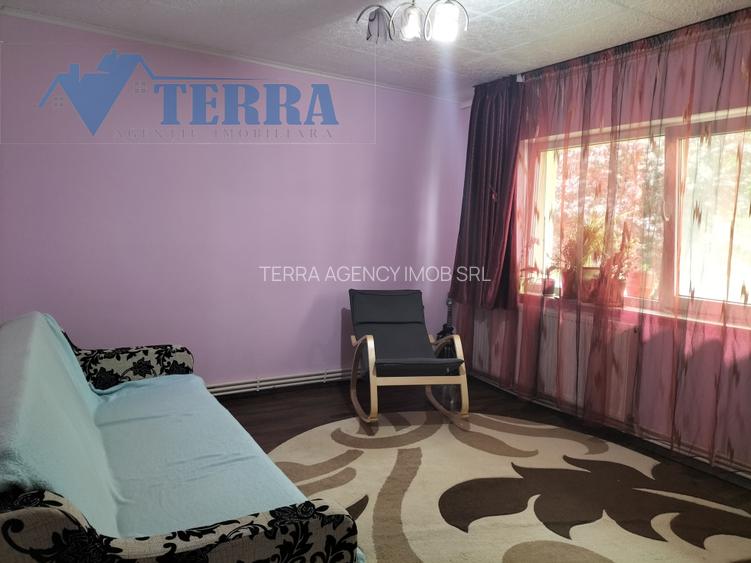 Vând apartament 2 camere, parter înalt, utilat și mobilat. - 2