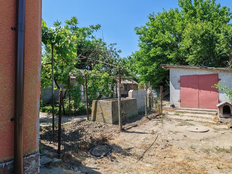 De Vanzare Casa la tara in localitatea Movila Verde la 50 km de Constanta - 14