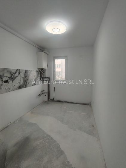 De vanzare apartament renovat la cheie etaj intermediar - 7