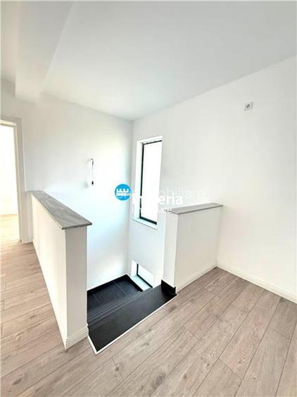 Vila moderna de vanzare – Hlincea, zona Stejar (str. Cortez)Vila dispune de 4 ca - 3