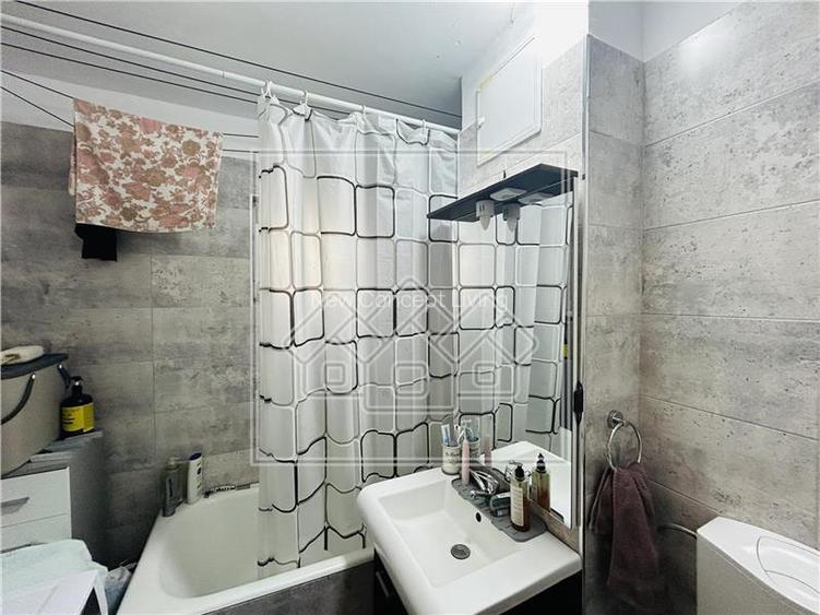 Apartament de vanzare in Sibiu - 2 camere, pivnita -Etaj 2/5 -V. Aurie - 7