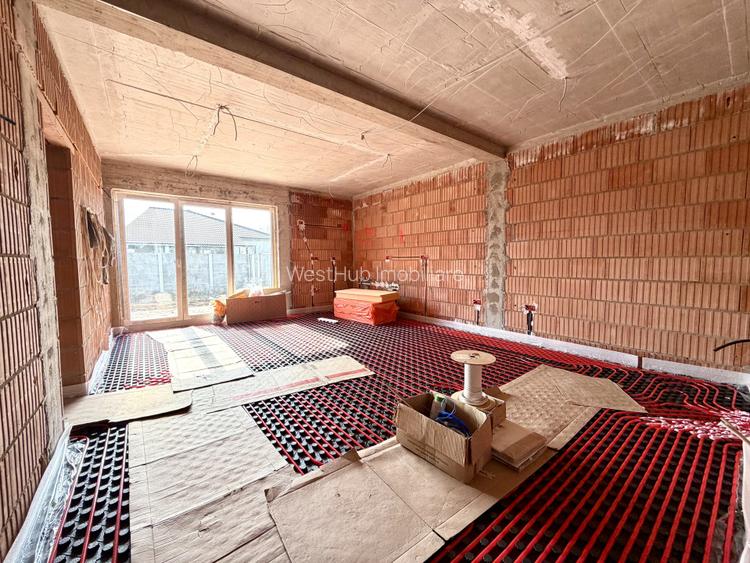 Duplex modern, perete dublu, 4 camere, 84 mp utili, proiect inedit - Sanandrei - 2