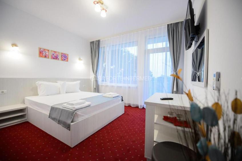 Afacere la cheie! Pensiune si restaurant Mamaia Nord 630000 euro - 12