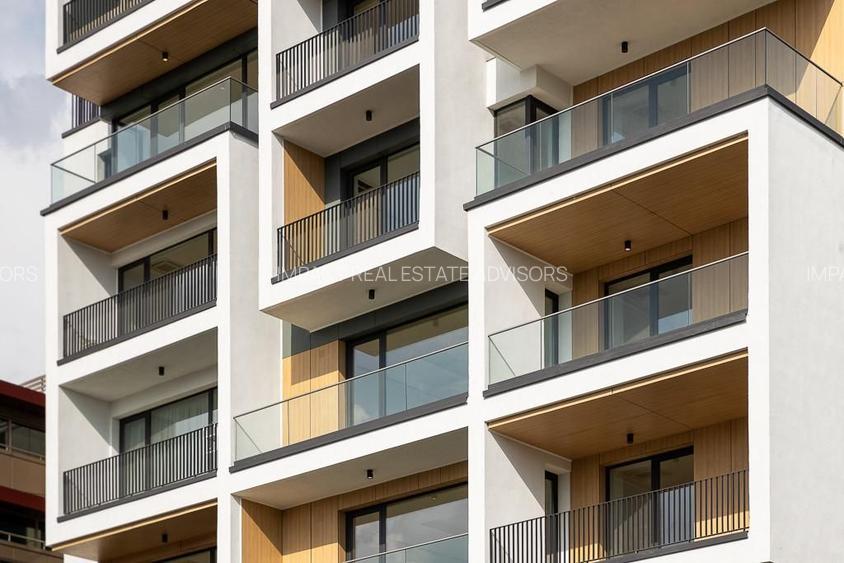 3 camere PREMIUM| 94mp + 13.20 mp  terasa - 15