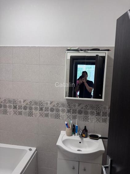 Garsoniera de inchiriat spatioasa, ultradotata + loc de parcare - 2