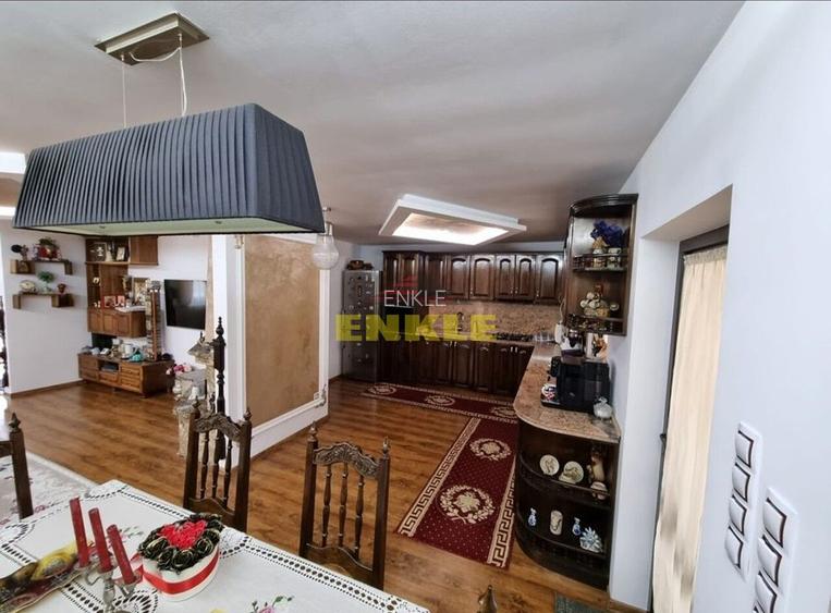 De vânzare Vila P+M, 303 mp si 1000 mp teren, Catamaresti-Deal - 6