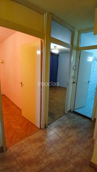 Ap 3 cam decomandat Baba Dochia 82 mp 2 bai 2 balcoane  5 min de Complex - 5