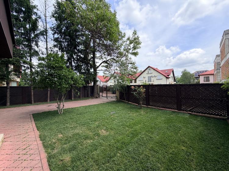 Vilă Duplex Premium de Vânzare în Pipera Erou Iancu | 287 mpu | Curte 300 mp