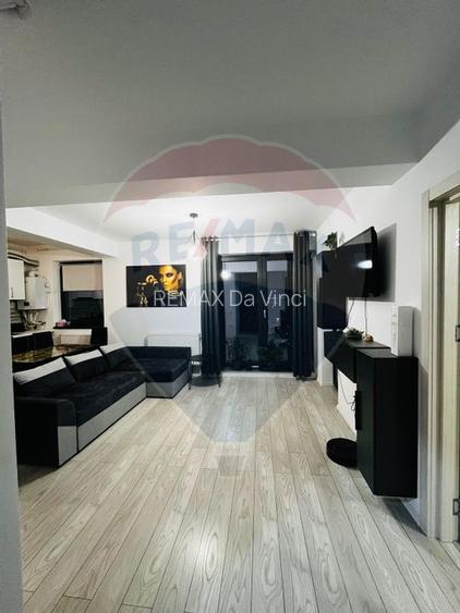 Apartament cu 2 camere de închiriat - 10