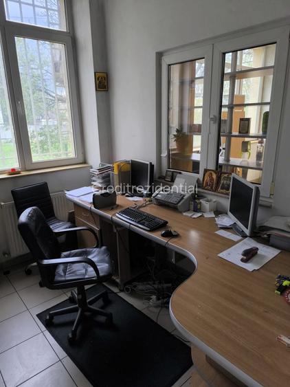 Spațiu Comercial  - VAD EXCELENT la Bulevard - 2