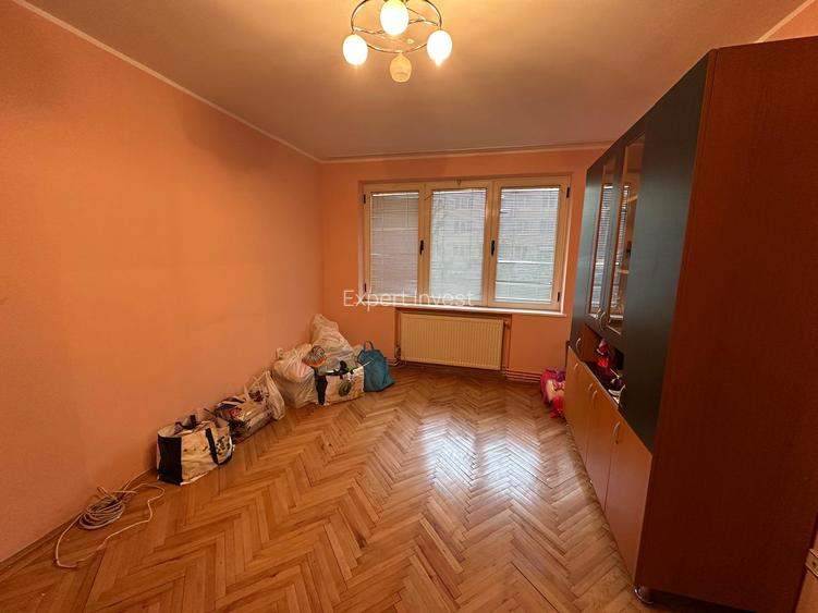 Apartament 2 camere - parter - Central - Vasile Milea - 2