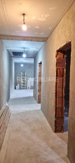 Ocazie Duplex 3 camere - pozitie excelenta în Sânmihaiu Român - 2