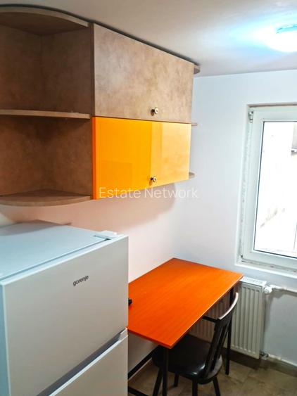 Apartament Cu 2 Camere | Intr. Dr. Iacob Felix | Piata Victoriei - 10