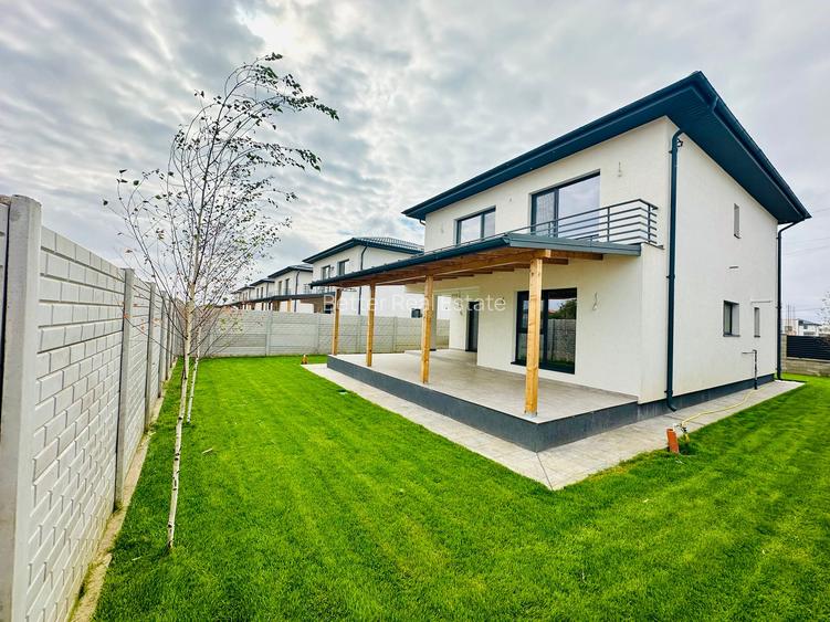 Casă de vânzare individuală, 5 camere || Berceni Ilfov ||  360 mp - La cheie - 21