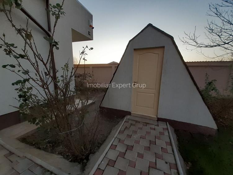 Saftica Ilfov Vila 257mp, 6 camere, Curte Teren 1227 mp, nou 2015 - 40