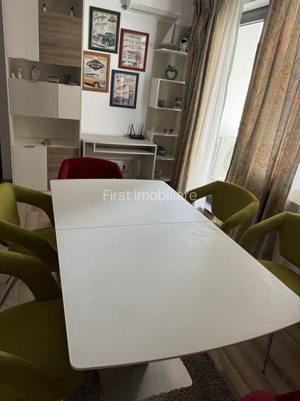 Va oferim spre inchiriere apartament de 3 Camere de inchiriat - 5