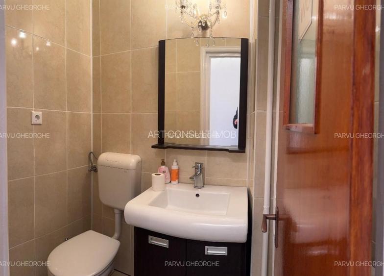 Spatiu Birou | Alba Iulia | Compartimentat | Partial Mobilat | Balcon |  - 5