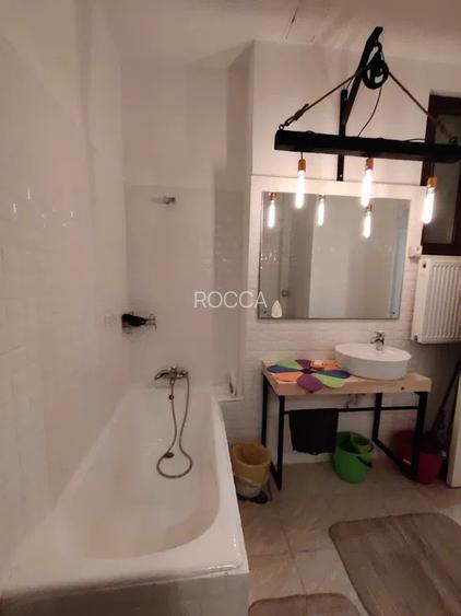 Garsonieră 40 mp – Cișmigiu, etaj 3/6, centrală proprie, 8 min Universitate - 7