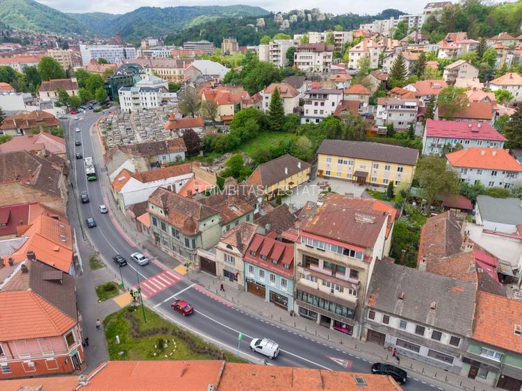 Spațiu comercial stradal de închiriat - Central - Iuliu Maniu - 72mp - 17