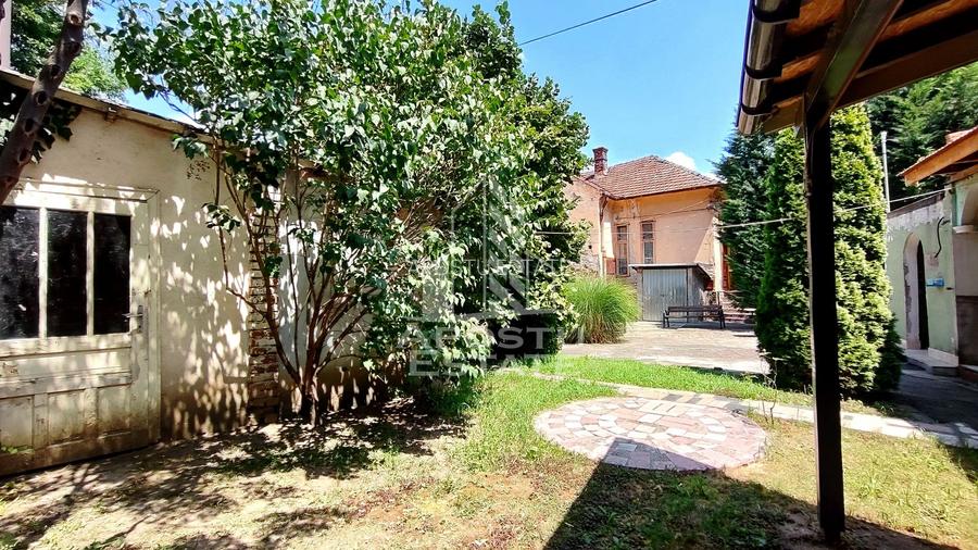 Casa la curte comuna 4 camere, zona Centrala - 4