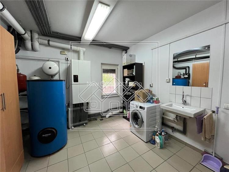Apartament la vila - 80 mp, priveliste deosebita - Sub Arini - 15