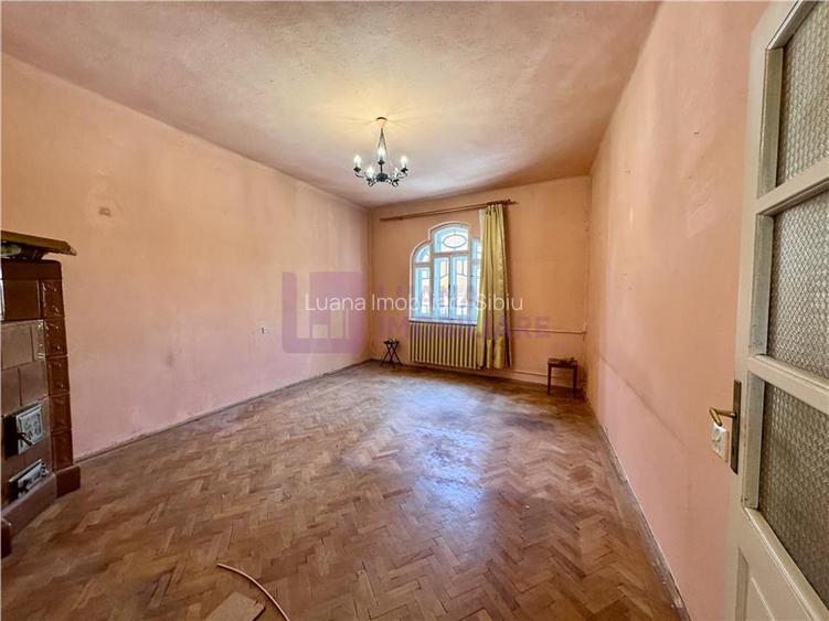 Casa de vanzare in Sibiu | Terezian, Sibiu | 53 mp utili | curte comuna | Pivnit - 4