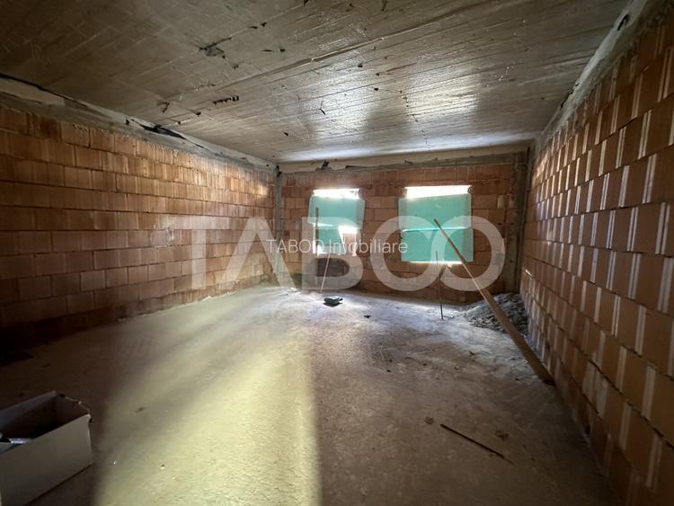 Proiect de investitie imobiliara format din 6 studiouri Orasul de Jos - 4