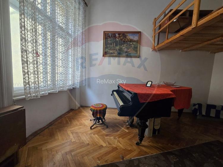 de vanzare Apartament 2 camere în clădire istorică cu lift, Str. Horea - 6